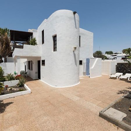 2Br Beach House - Solarium & Shower Terrace - 13 Puerto del Carmen  Exteriör bild