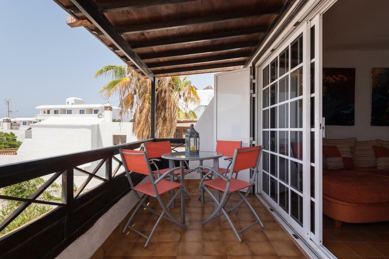 2Br Beach House - Solarium & Shower Terrace - 13 Puerto del Carmen  Exteriör bild